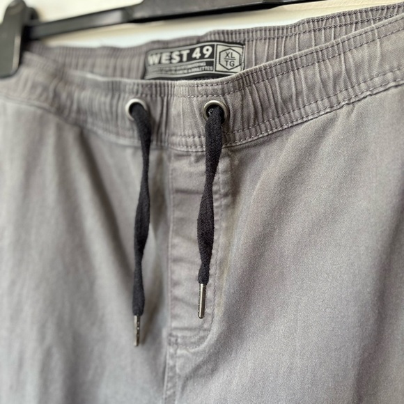🎉4/30$🎉 West 49 Grey Jogger Pants - Size XL - Picture 2 of 8